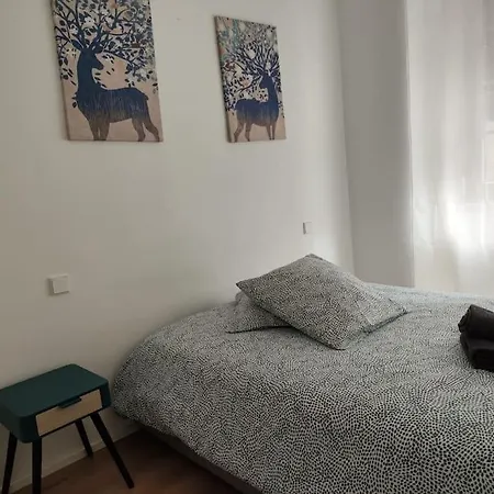 Near The Magic 6 Persons Apartment, 5-minute Walk To Christmas Market! Apartmán *