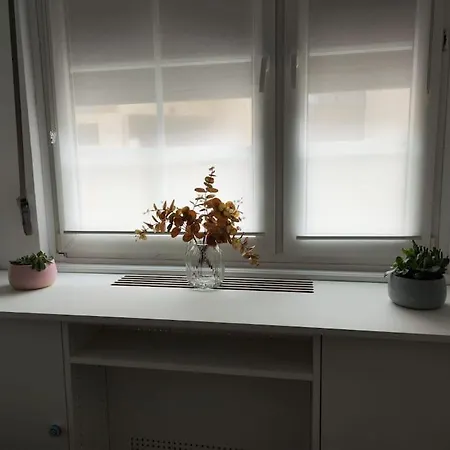 Near The Magic 6 Persons Apartment, 5-minute Walk To Christmas Market! Апартаменты